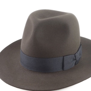 Fedora Indiana Jones gris caribou - Le PULSAR | Feutre fourrure style aventure | Chapeau homme