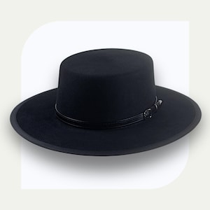 Schwarzer flacher Top Westernhut | Der Tycoon | Custom Fit Haarfilz