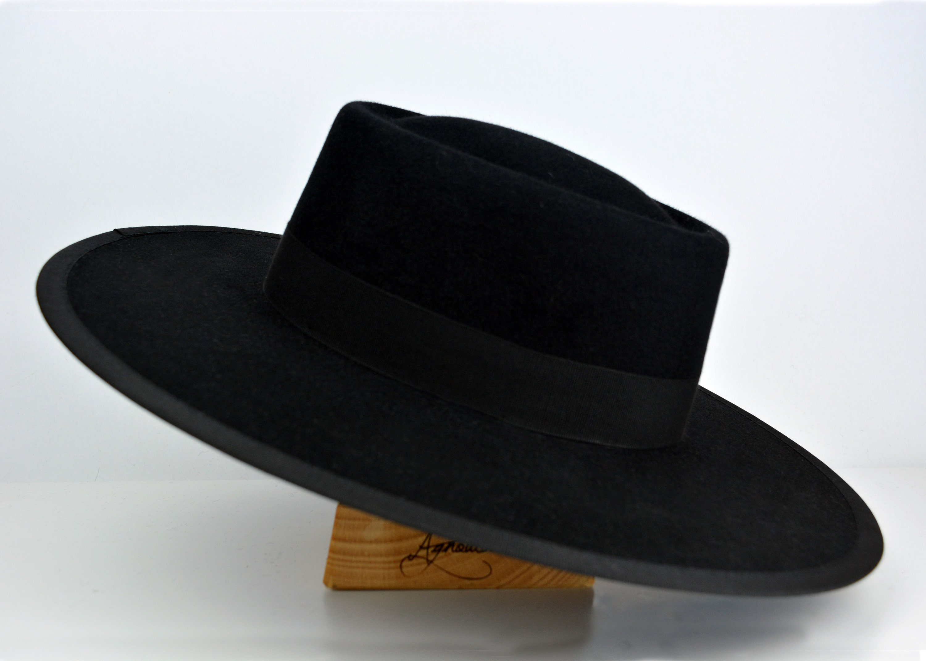 buckaroo hat