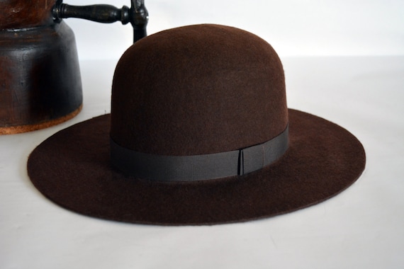 Round hat sales