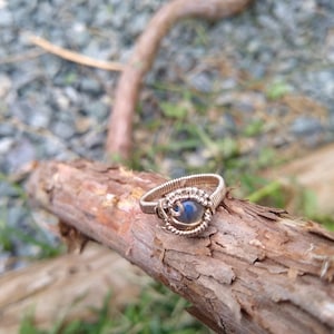Blue Flash Labradorite Sterling Silver Wire Wrap Ring Size 8 / Labradorite Ring / Throat Chakra Ring / Size 7.5 silver ring / labradorite