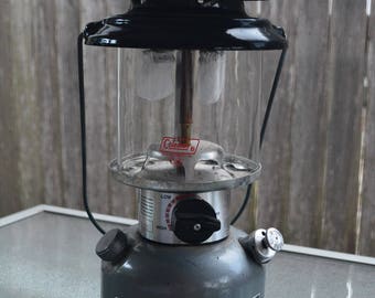 1991 Coleman Gunmetal Grey Unleaded 2 Kerosene Lantern With