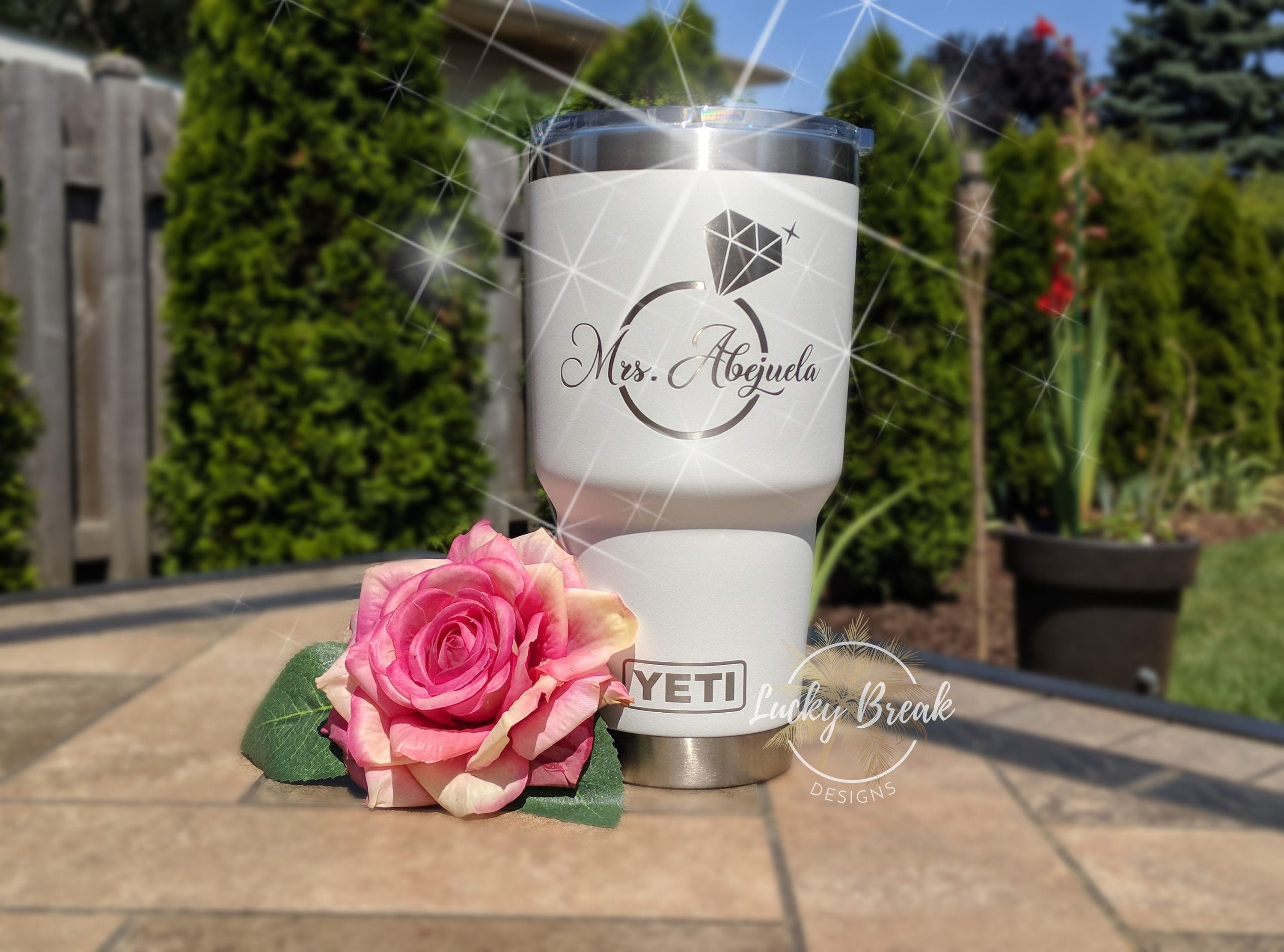 Yeti 30oz Seamless Rose Flower Design 