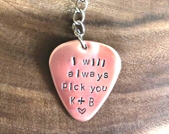 Guitar Pick Keychain, Unisex Keychain Gift, Anniversary Gift, Guitar Player Gift, For Dad, Gift for Dad, Guitar Pick Keychain