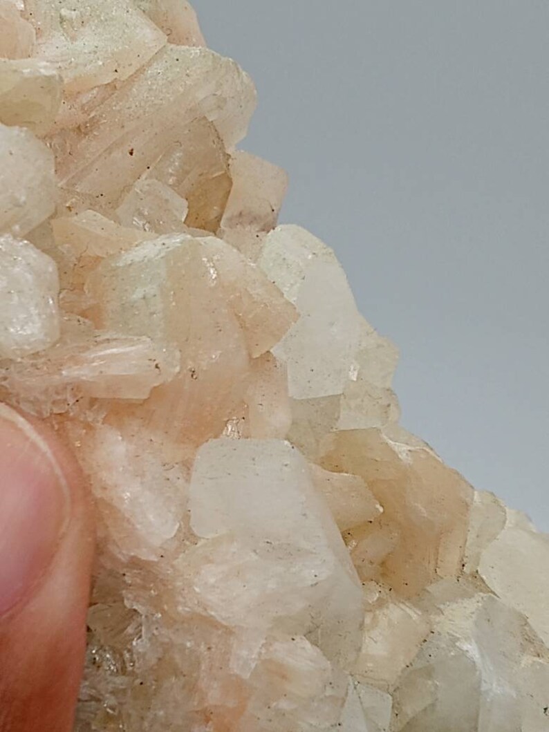 Apophyllite and stilbite Crystal Cluster image 3