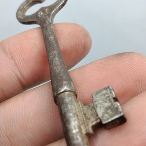 Genuine Antique Skeleton Key image 3