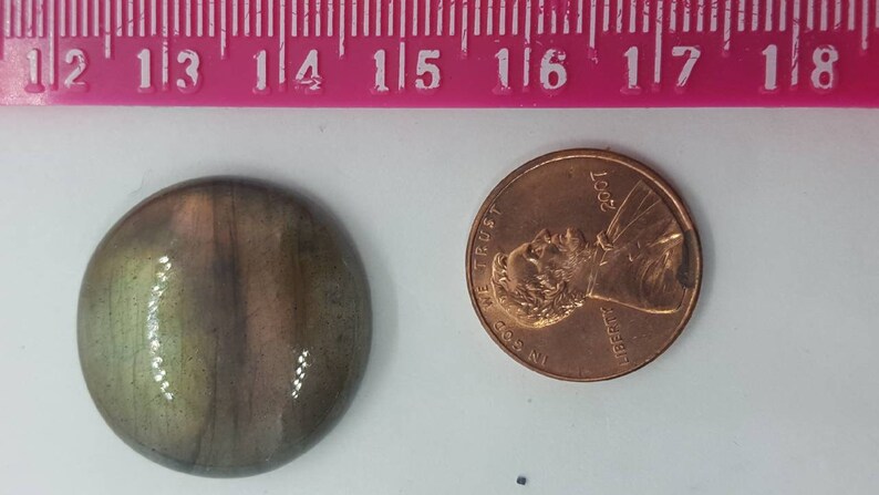 Round Purple flash Labradorite Cabochonrock and Mineralloose crystalgemstonePink Spectroliteviolet LabradoriteMadagascarReikicircle