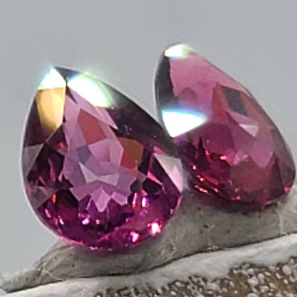 Pair Purple Garnet Gemstone!