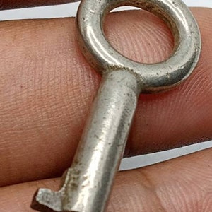 Genuine Antique Skeleton Key !