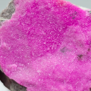 Pinker Calboto Calcit auf Matrix !