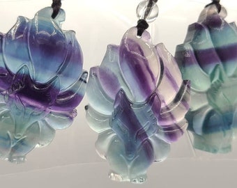 ¡Collar de zorro de nueve colas con fluorita arcoíris de 45 mm!