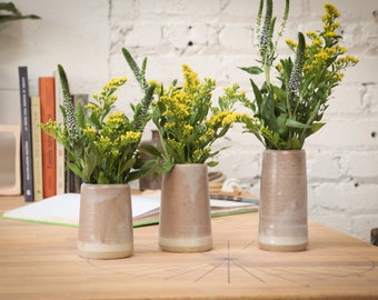 flower vase, ceramic flower vase, three piece flower vase, center piece. home decor,