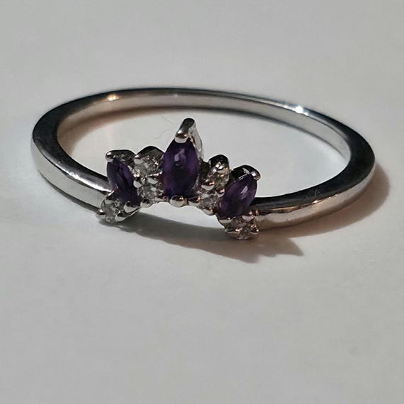 Sterling Silver Amethyst Ring with Moissanite Accents – Size 7 – Rhodium Plated