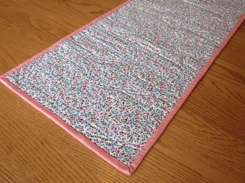 purple Quilted spring flowers tablerunner in pastel yellow green and pink