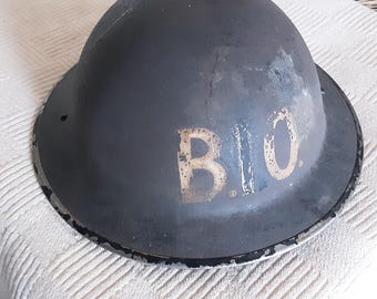 Rare WW2 British Infantry helmet, 'B.I.O.', Brigade Intelligence Officer