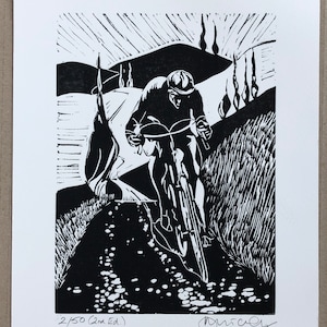 手作業で描かれたリノカット版画「L’Eroica、故郷へ向かって」。第 2 版。