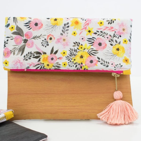 Foldover Zippered Clutch Sewing Pattern & PDF Tutorial