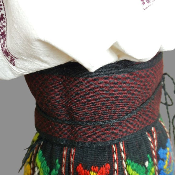 Romanian antique folk costume, Romanian tradition… - image 6