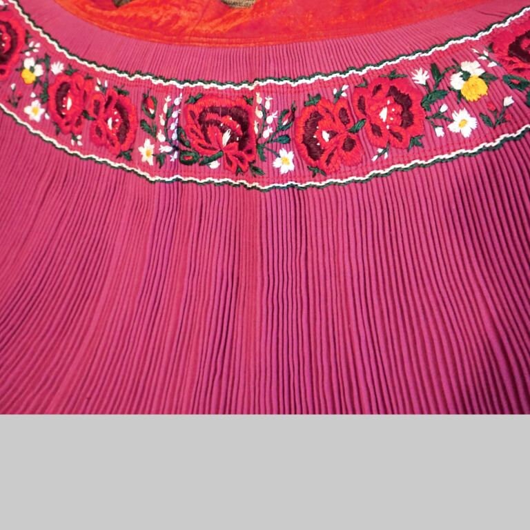 スカート Hungarian vintage embroidery skirt Vintage Hungarian Folk Skirt From Kalotaszegi , Transylvania