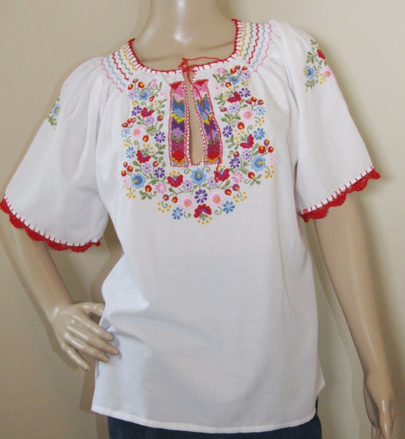 Hungarian blouse Matyo Kalocsa , Hungarian ethnic
