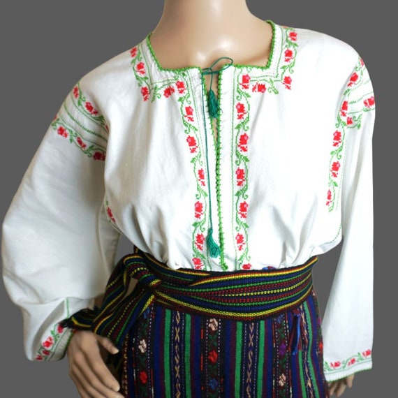 Traditional Romanian clothing , hand embroidered … - image 2
