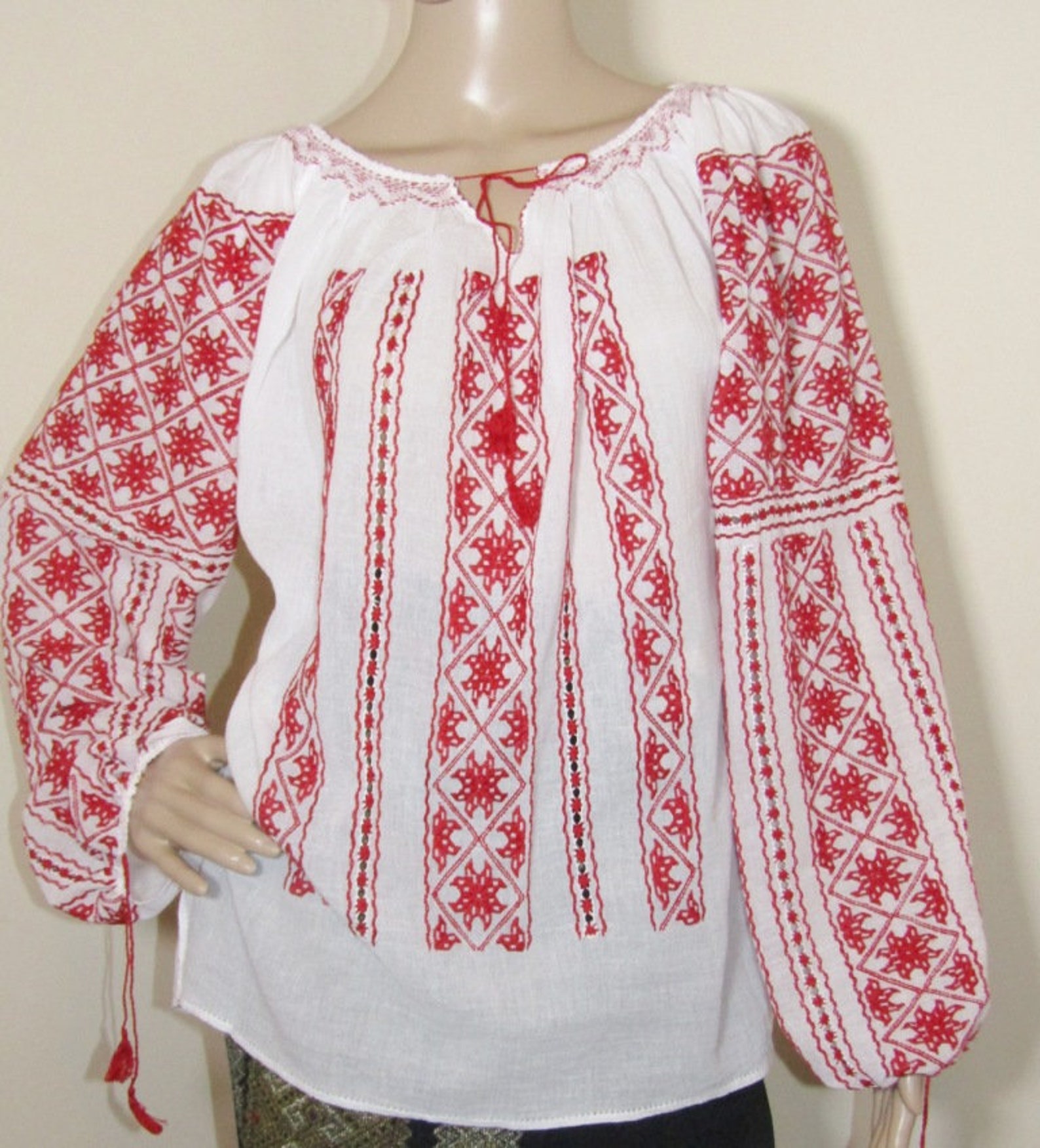 Van Helsing Anna Valerious peasant blouse Romanian peasant | Etsy