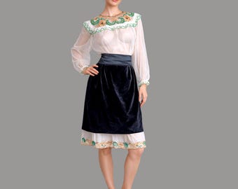 Hand-Embroidered Romanian Traditional Costume from Banat – 3-Piece Set size M
