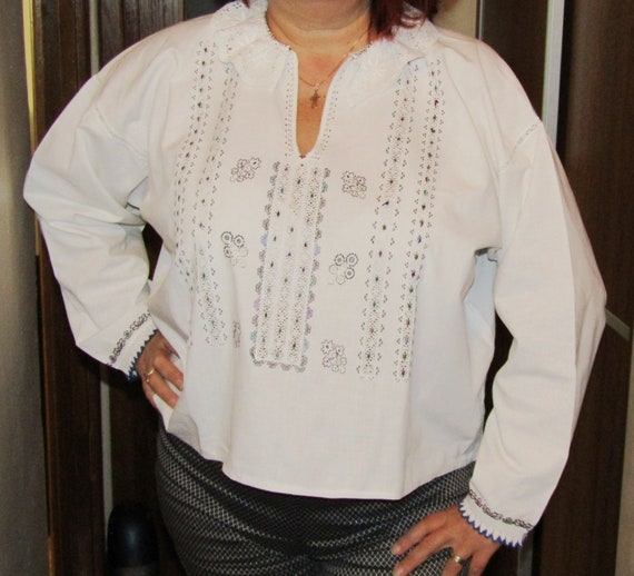 Vintage Romanian / Croat peasant blouse from Ban