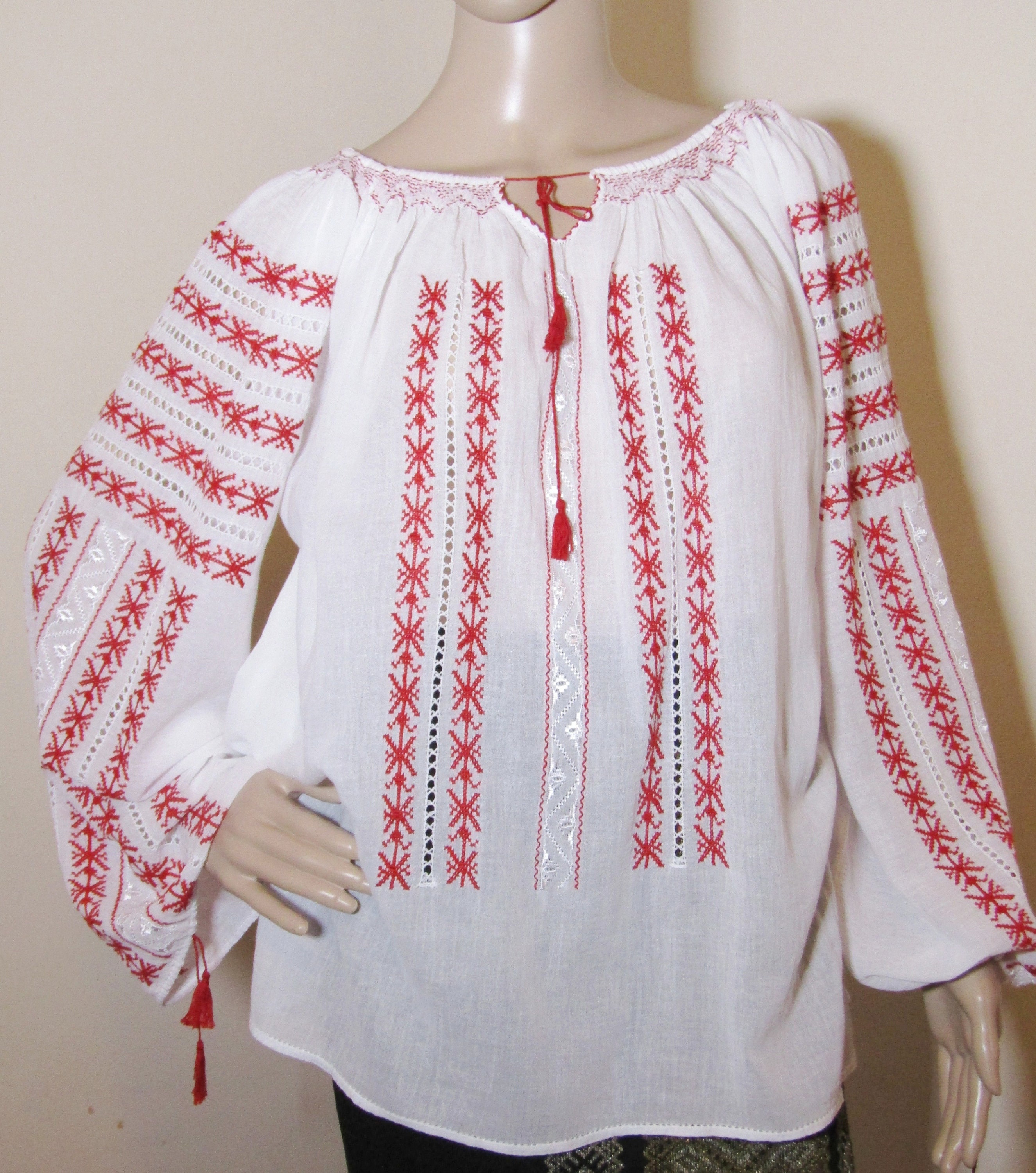 Marion ravenwood store peasant blouse