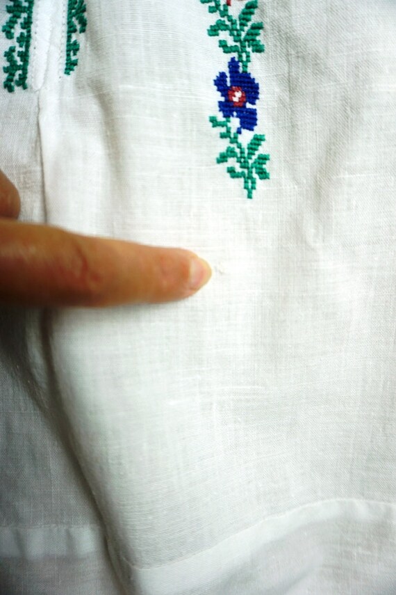 Romanian blouse vintage , hand embroidered Romani… - image 8