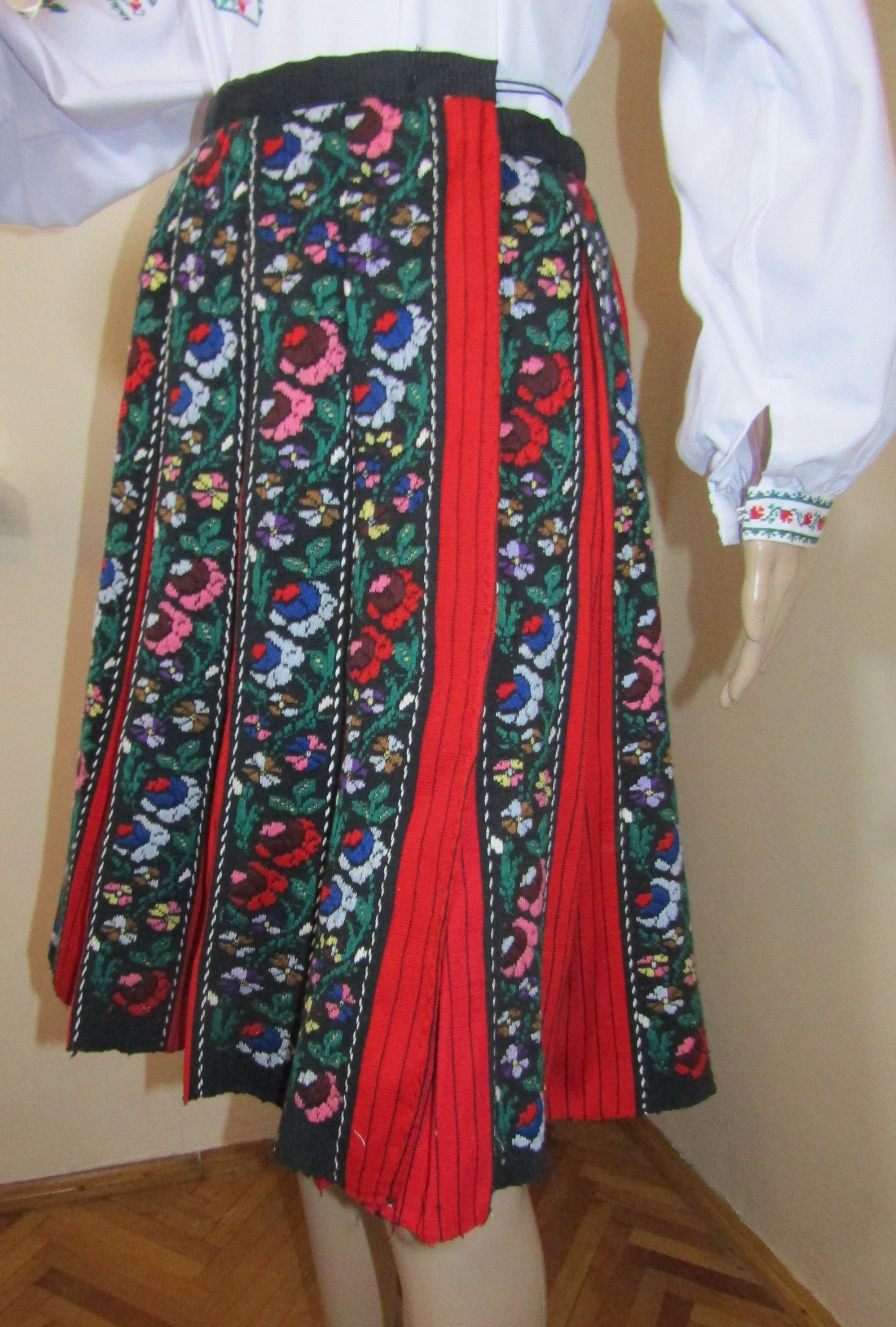 1950 Romanian Skirt Vintage Ethnic Wool Skirt From Mehedinti | Etsy