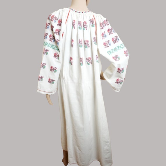 Romanian peasant dress, hand embroidered vintage … - image 6