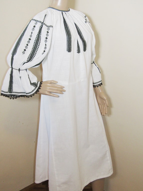 Antique Romanian peasant dress from Transylvania,e