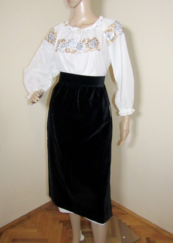 Romanian peasant costume, Romanian ethnic outfit ,