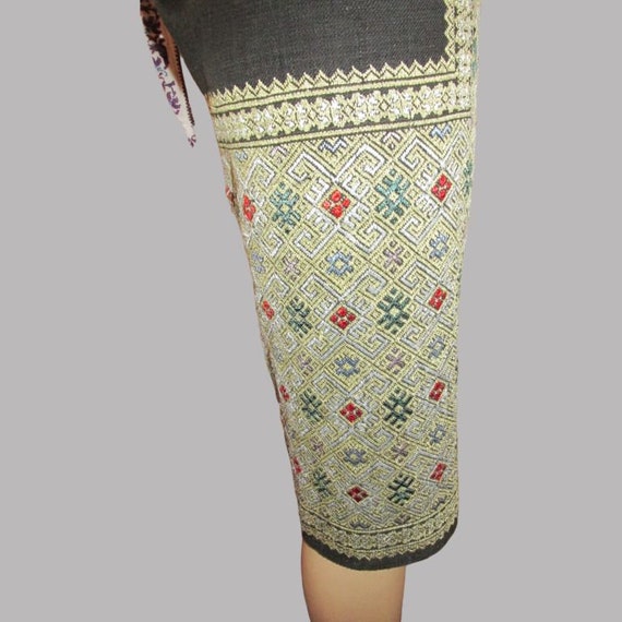 Antique hand embroidered Romanian folk skirt , ha… - image 4