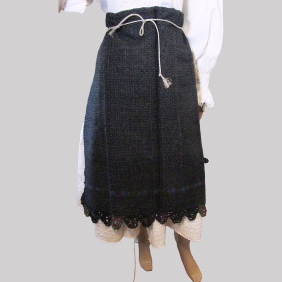 Romanian peasant costume's apron from Transylvani… - image 6