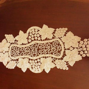 Romanian point lace with grapes and leaves , handmade Romanian lace doily vintage  78 cm x 28 cm (30.7 inches x 11 inches)