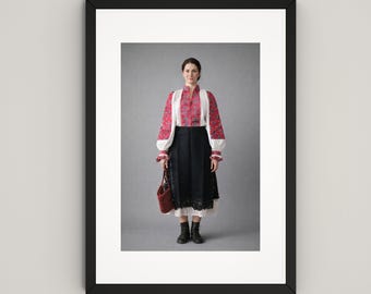 Transylvania Girl Portrait - Romanian Folk Costume Art Print (Digital Download A3/A4/JPG)