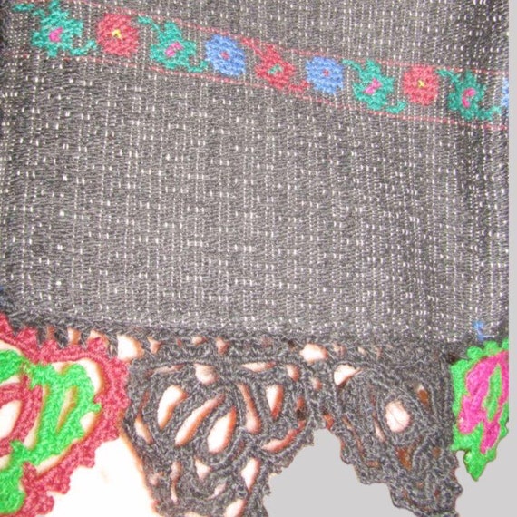 Romanian peasant costume's apron from Transylvani… - image 4