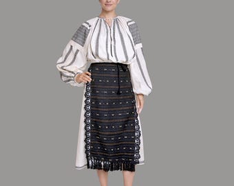 Traditional Romanian Folk Costume with Rare Metallic-Thread Aprons, L-XL