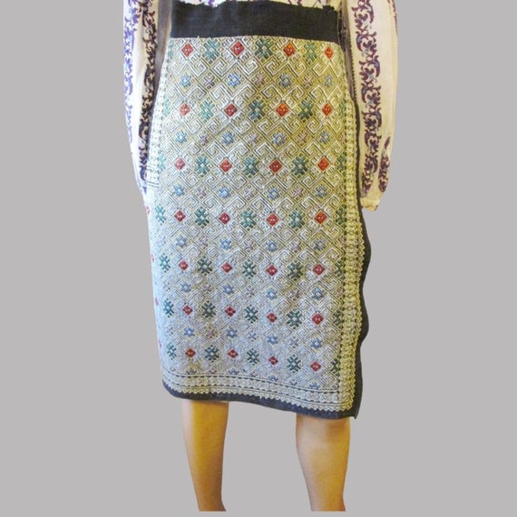 Antique hand embroidered Romanian folk skirt , ha… - image 2