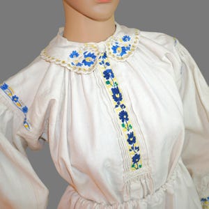 Authentic Vintage Handcrafted Romanian Blouse and Skirt Set from Arad, Transylvania size M