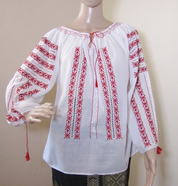 marion ravenwood peasant blouse