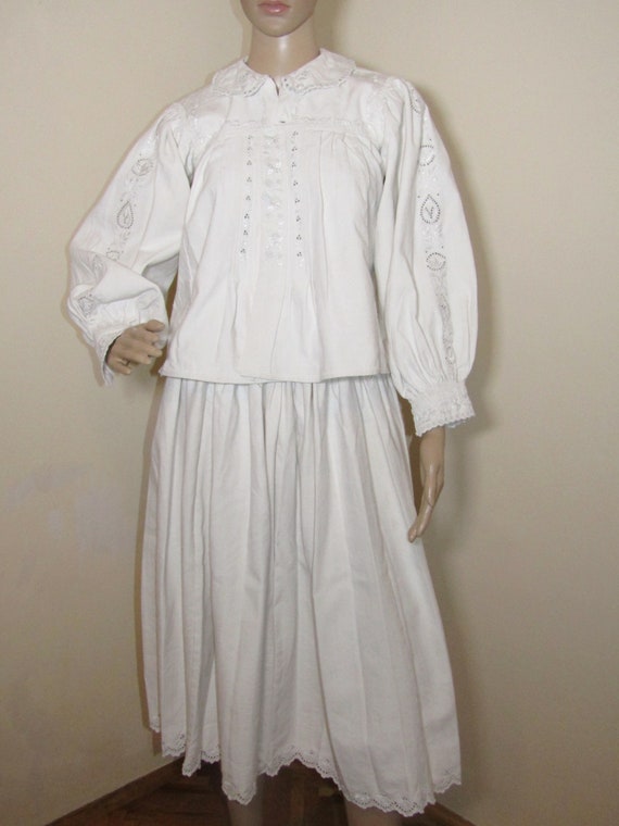 Antique Romanian peasant blouse and skirt from Tra