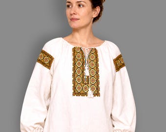Handbroderad ukrainsk blus, vintage linneskjorta, storlek S-M