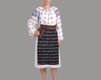 Vintage Romanian Folk Costume: Hand Embroidered Linen Dress with Woven Aprons (L-XL)