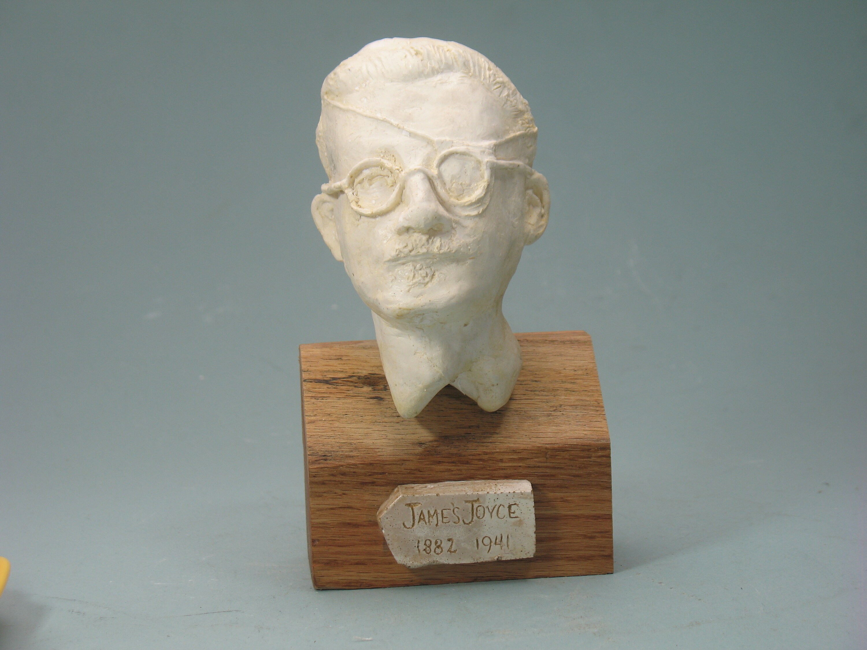 Joyce bust of James Joyce with iconic eyepatch