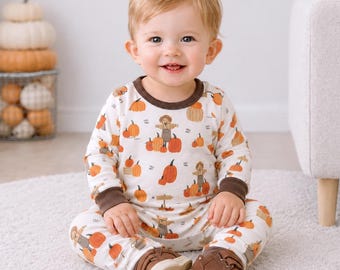 Baby Pumpkin Patch Romper – Soft Bamboo Cotton Blend Fall Outfit with Seasonal Print, Long Sleeve Infant Bodysuit, Halloween & Thanksgiving