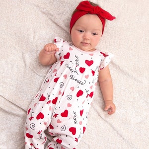 Baby girl valentines outfit hot sale