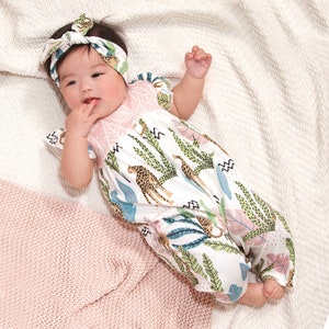 Baby Girl Flutter Sleeve Romper with Leopard Jungle Print, 100% Organic Cotton, Tesa Babe 50S